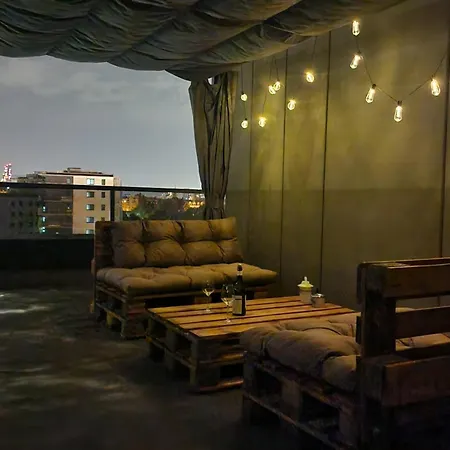 Апартаменты Z Tarasem I Miejscem Postojowym *