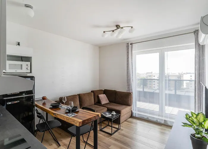 Z Tarasem I Miejscem Postojowym Apartment *