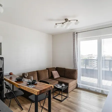 Z Tarasem I Miejscem Postojowym 公寓 *